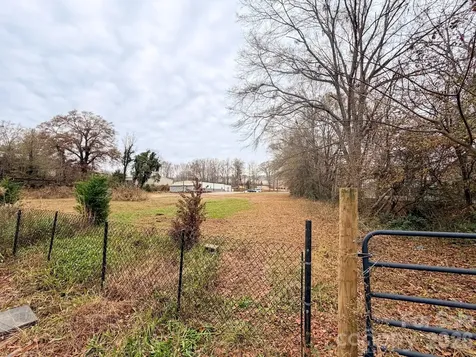 2738B Poinsett Highway Greenville SC 29609