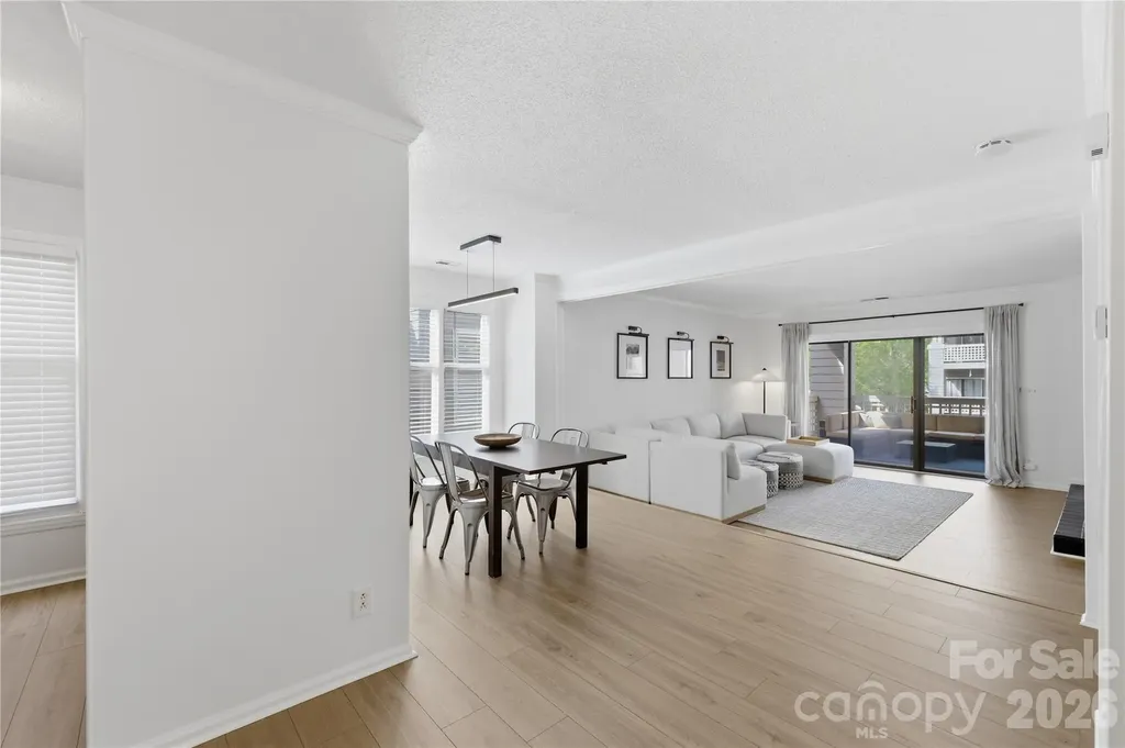 308 Queens Road Charlotte NC 28204