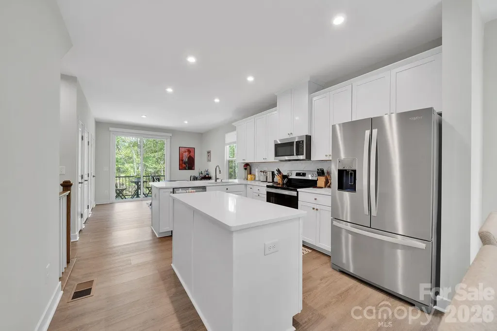 336 Twinflower Lane Charlotte NC 28205