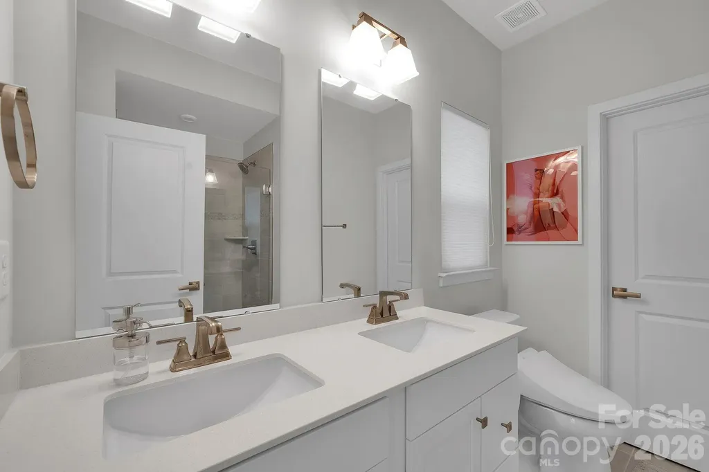336 Twinflower Lane Charlotte NC 28205