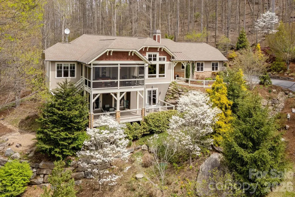 315 Crossvine Trail Hendersonville NC 28739