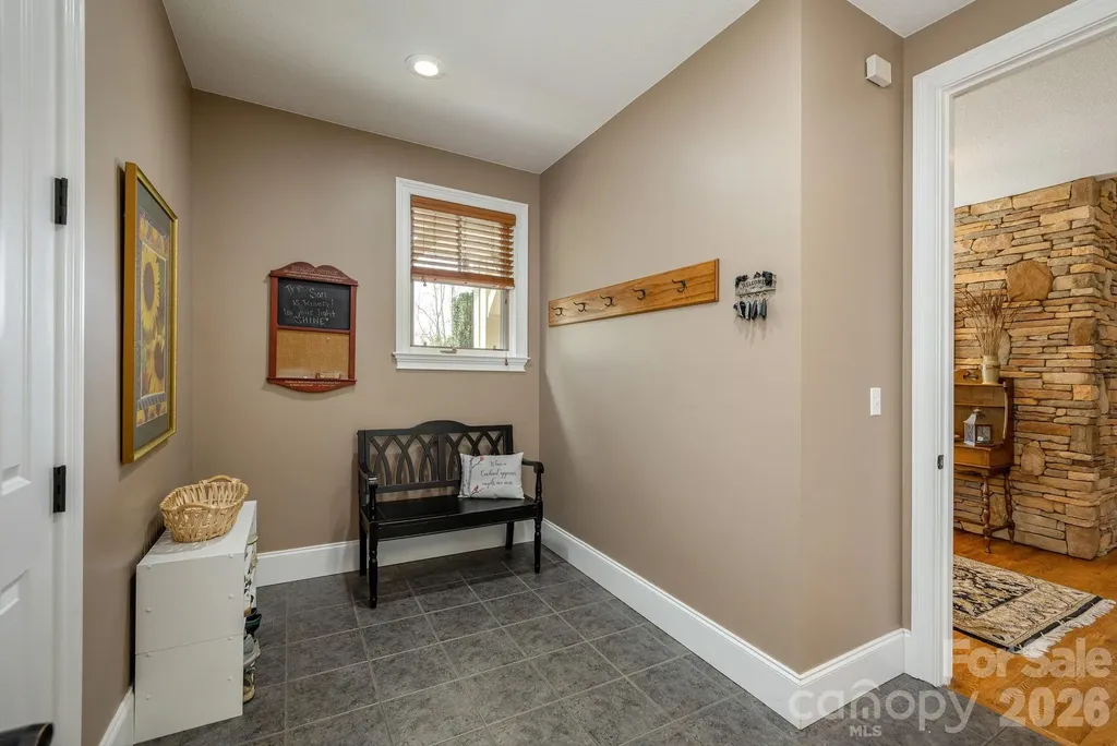 315 Crossvine Trail Hendersonville NC 28739