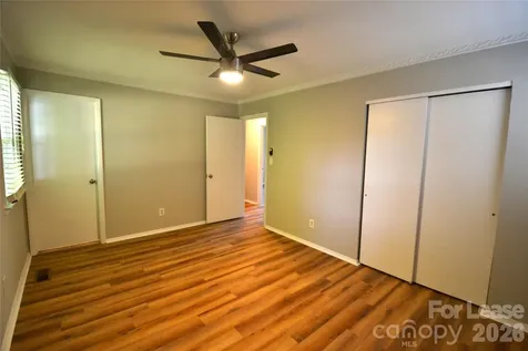 1422 Thermal Road Charlotte NC 28212