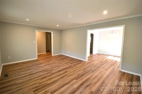 1422 Thermal Road Charlotte NC 28212