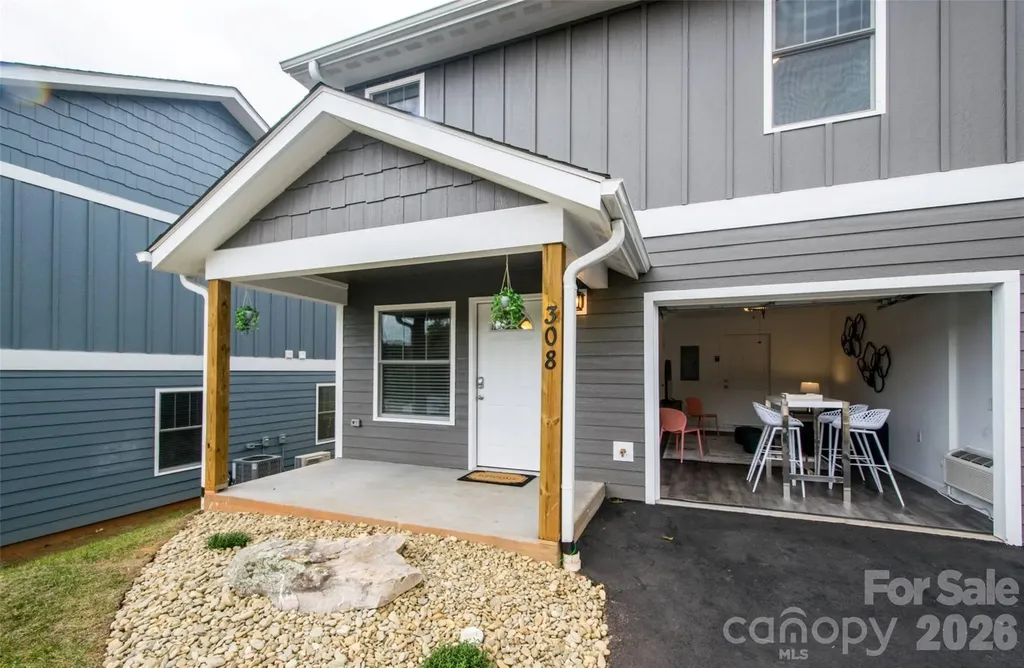 308/312 Jenna Clare Lane Asheville NC 28803