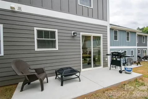 308/312 Jenna Clare Lane Asheville NC 28803