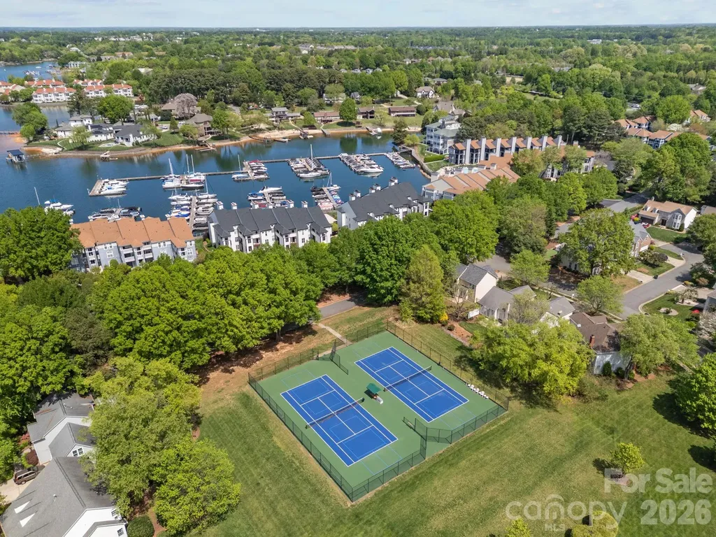 18749 Vineyard Point Lane Cornelius NC 28031