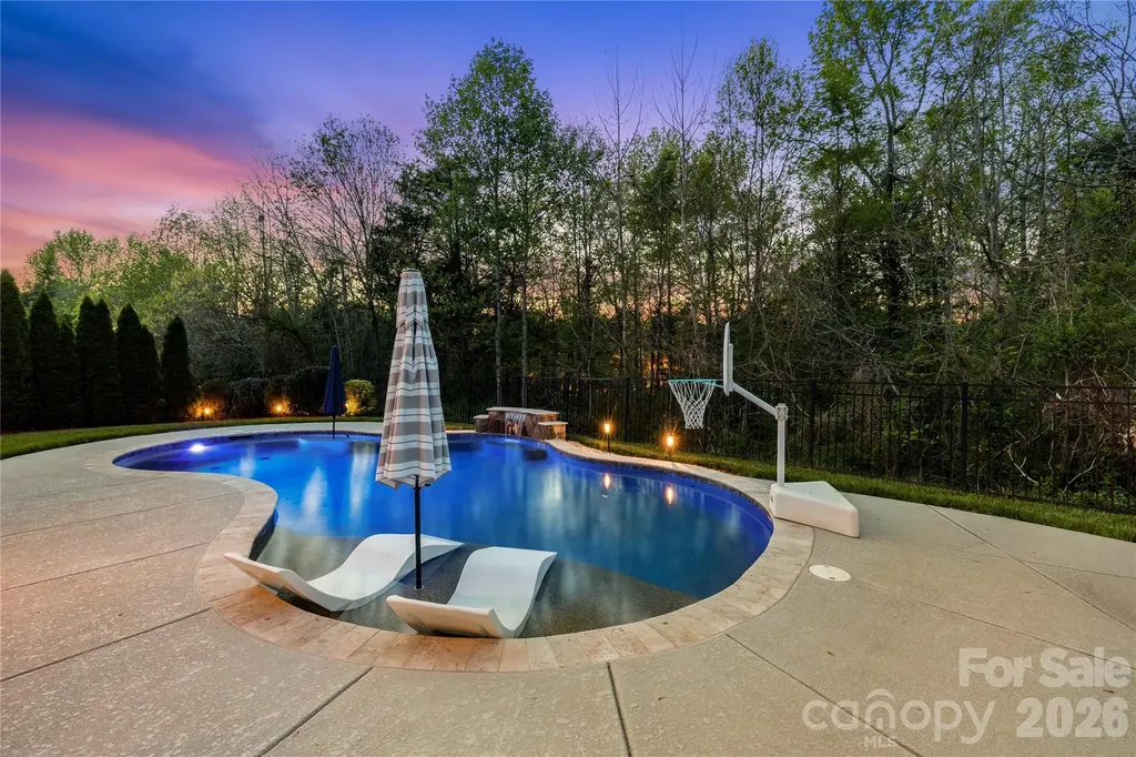 8416 Fairgreen Avenue Waxhaw NC 28173