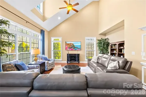 8416 Fairgreen Avenue Waxhaw NC 28173