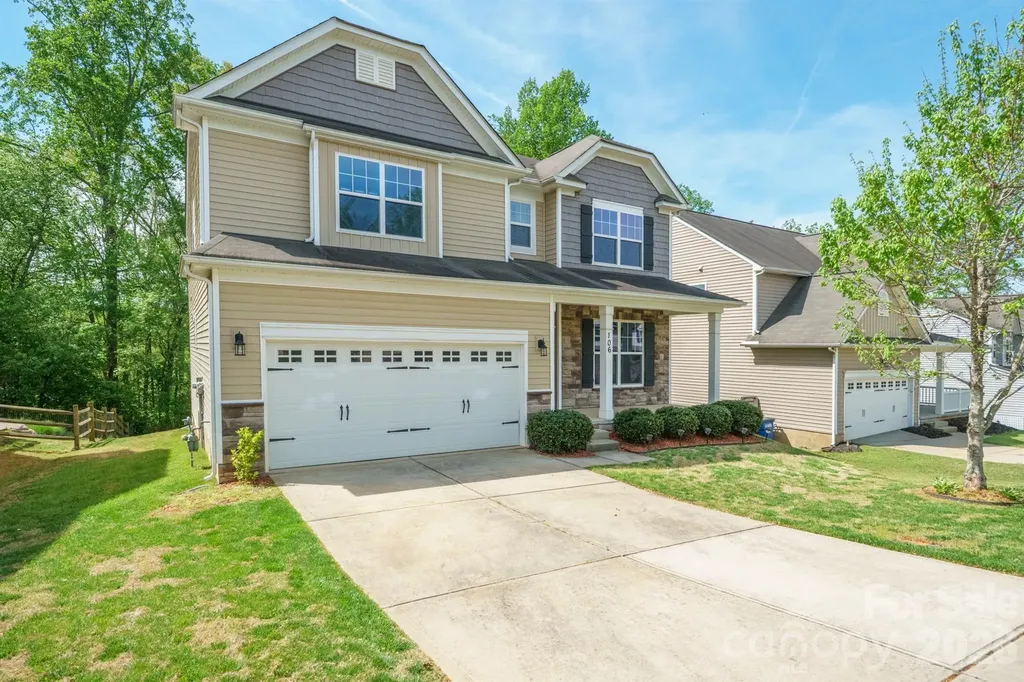 106 E Heart Pine Lane Statesville NC 28677