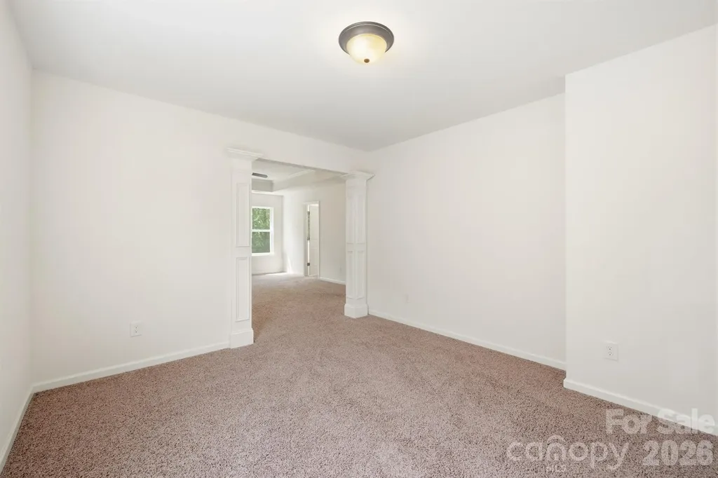 106 E Heart Pine Lane Statesville NC 28677