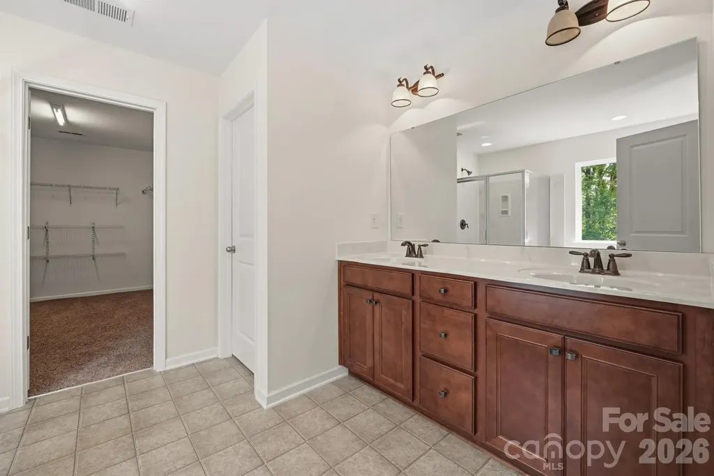 106 E Heart Pine Lane Statesville NC 28677