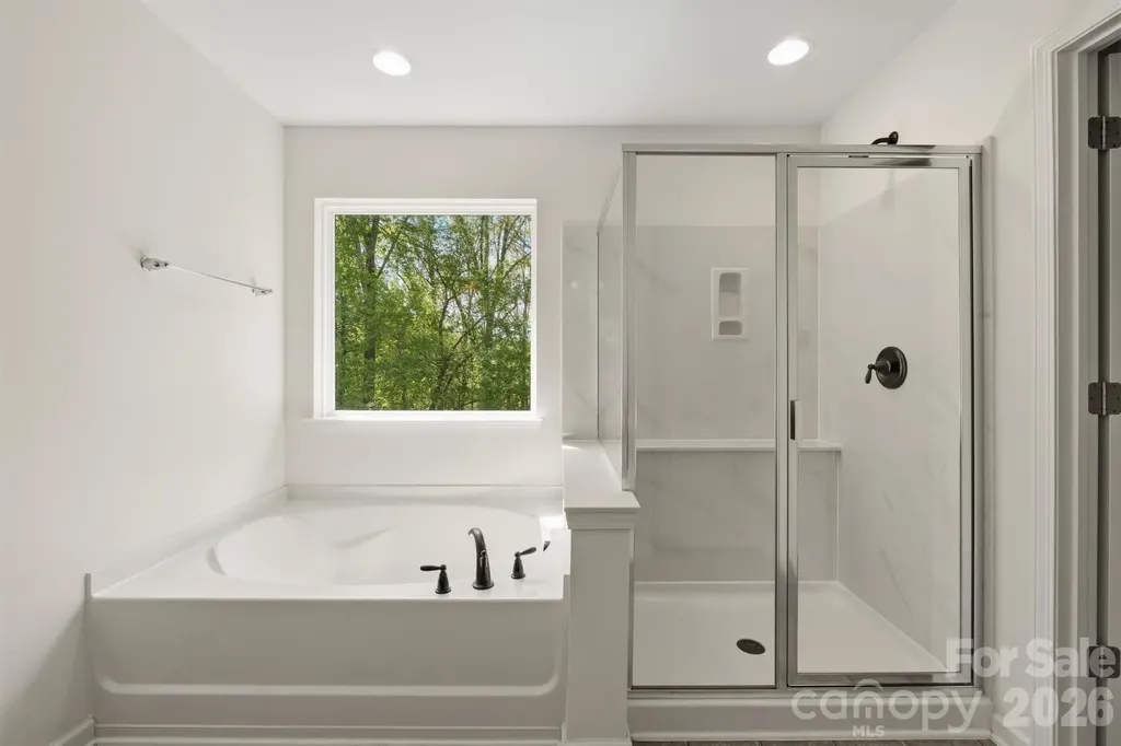 106 E Heart Pine Lane Statesville NC 28677