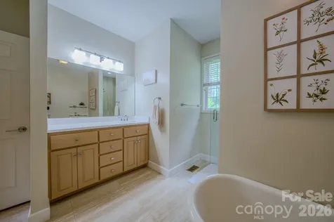 9 Double Eagle Drive Weaverville NC 28787