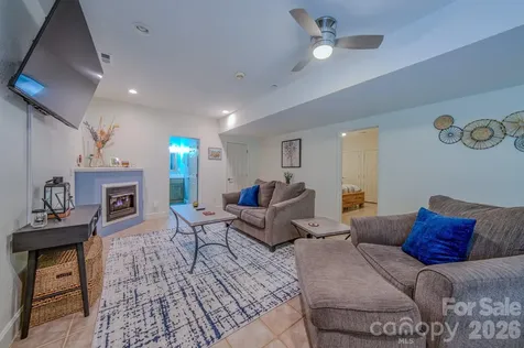 9 Double Eagle Drive Weaverville NC 28787