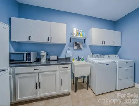 9 Double Eagle Drive Weaverville NC 28787
