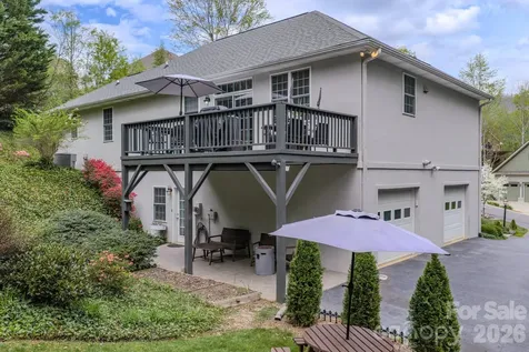 9 Double Eagle Drive Weaverville NC 28787