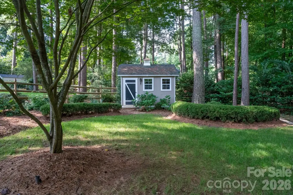 195 Cove Creek Loop Mooresville NC 28117