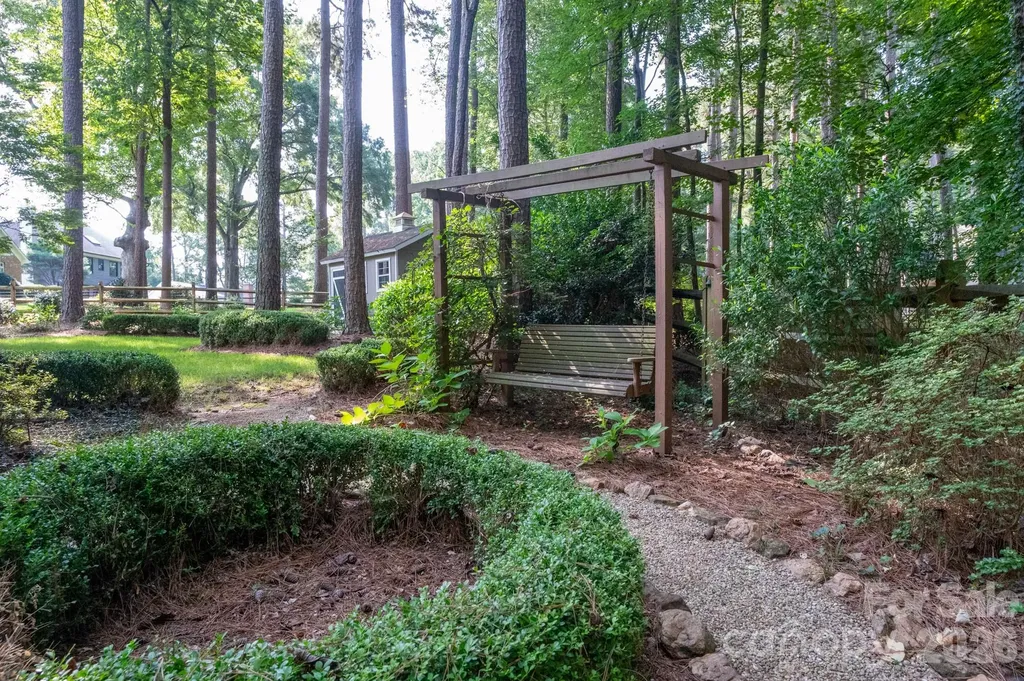 195 Cove Creek Loop Mooresville NC 28117