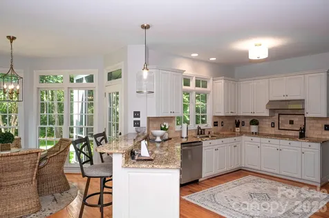 195 Cove Creek Loop Mooresville NC 28117