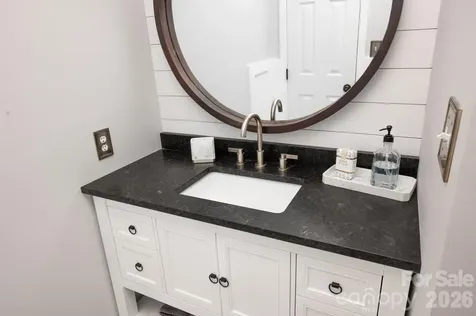 195 Cove Creek Loop Mooresville NC 28117