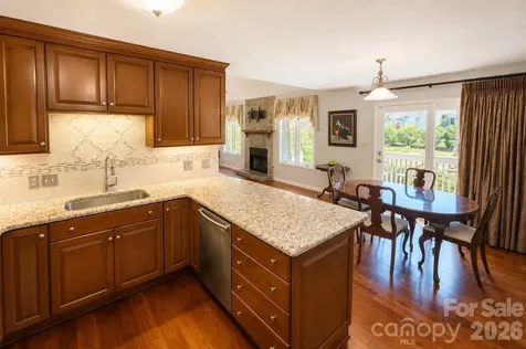 603 29th Avenue NE Hickory NC 28601