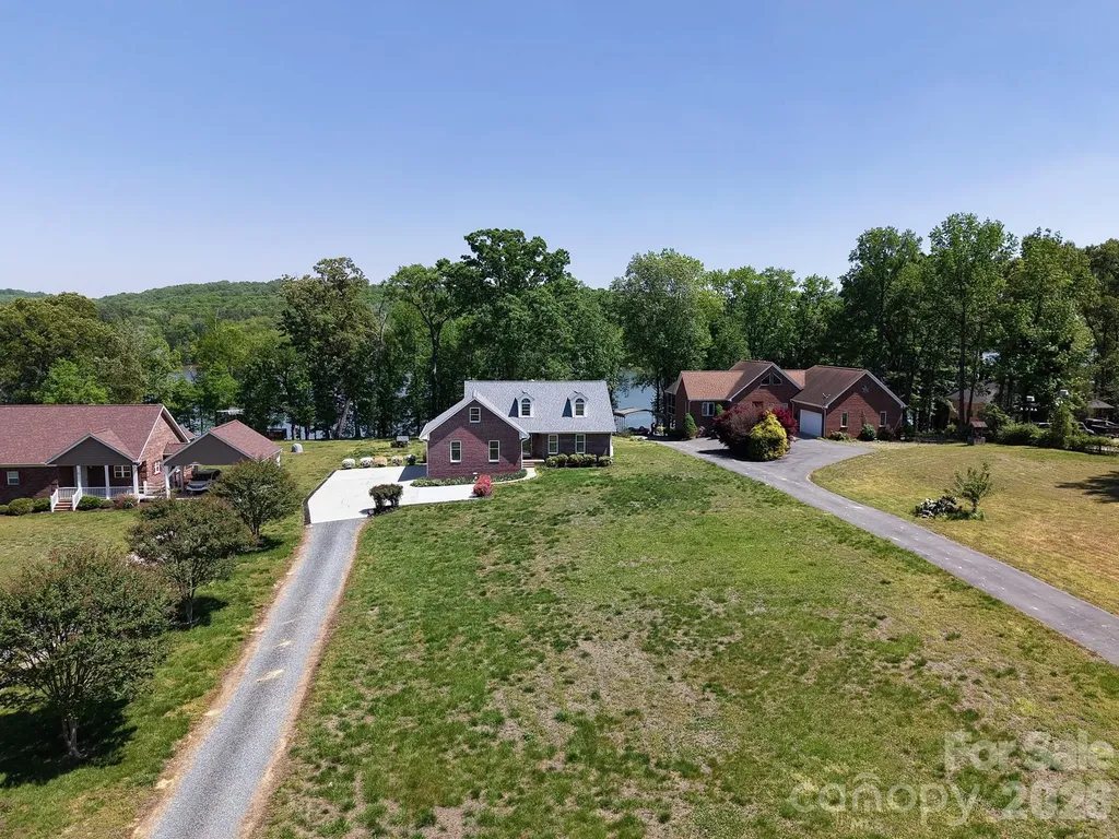 115 N Gifford Lane Richfield NC 28137