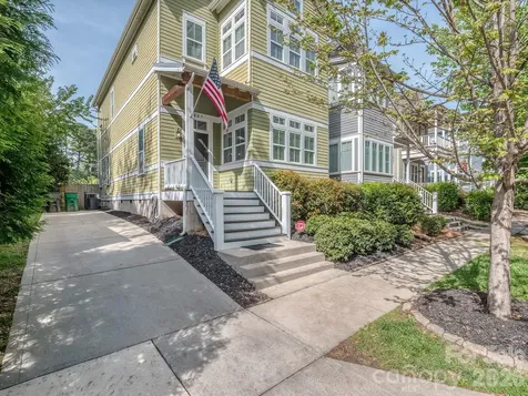 1427 Tippah Park Court Charlotte NC 28205