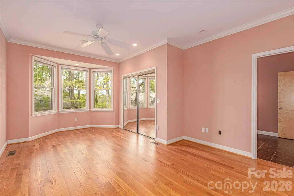 27 Magnolia Drive Nebo NC 28761