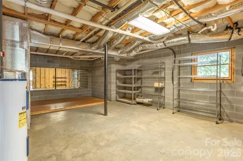 27 Magnolia Drive Nebo NC 28761