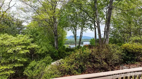 27 Magnolia Drive Nebo NC 28761