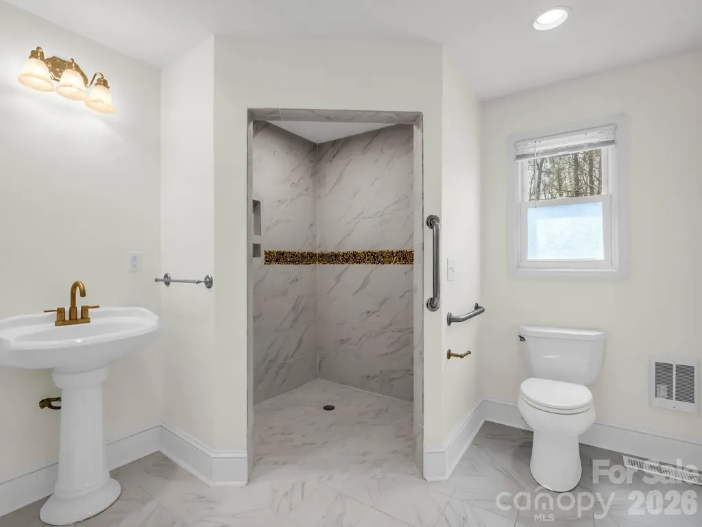 212 Vance Avenue Black Mountain NC 28711