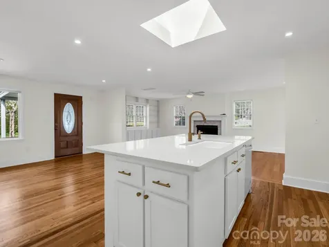 212 Vance Avenue Black Mountain NC 28711