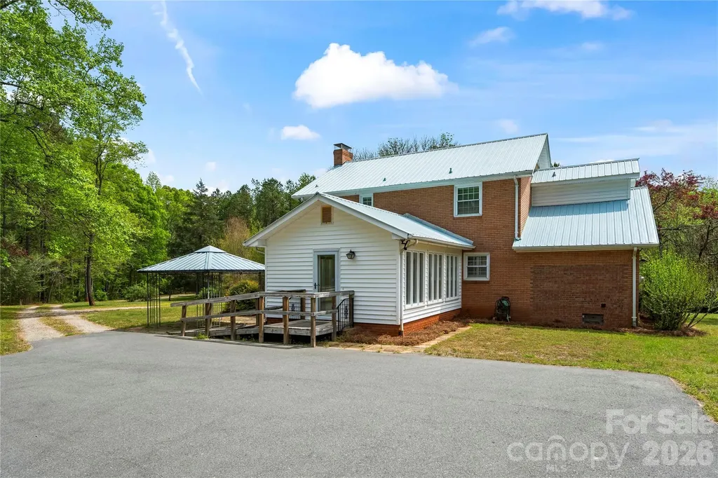 10670 Troutman Road Midland NC 28107