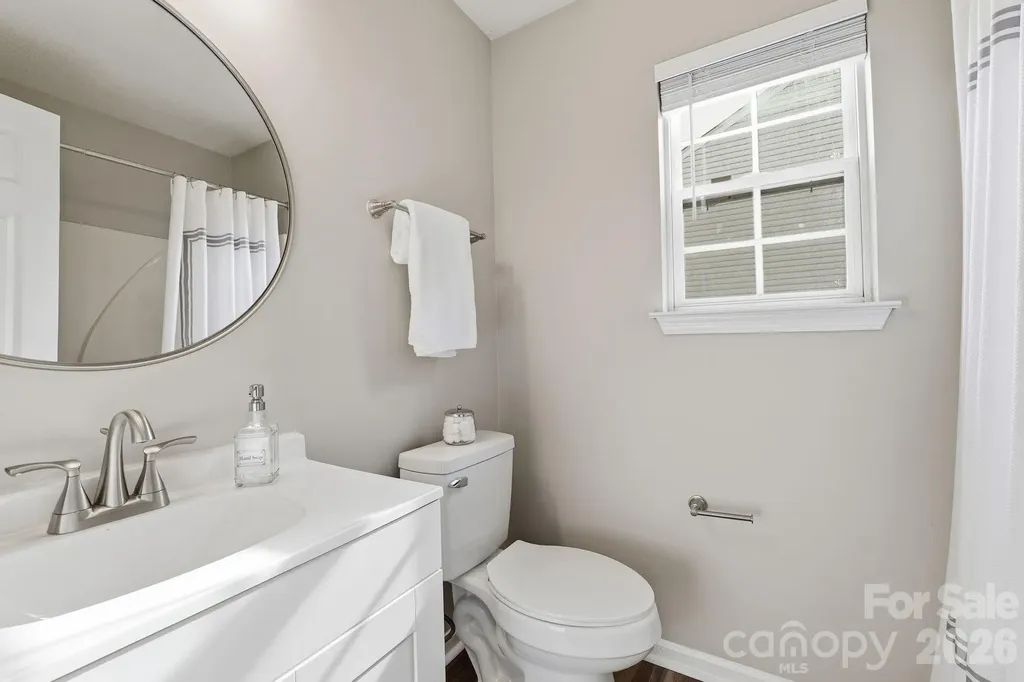 11026 Olde English Drive Charlotte NC 28216