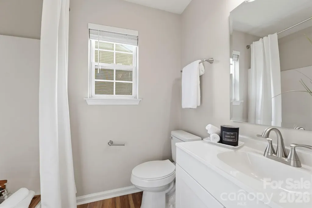 11026 Olde English Drive Charlotte NC 28216