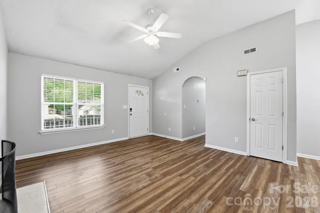 11026 Olde English Drive Charlotte NC 28216