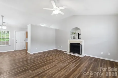 11026 Olde English Drive Charlotte NC 28216