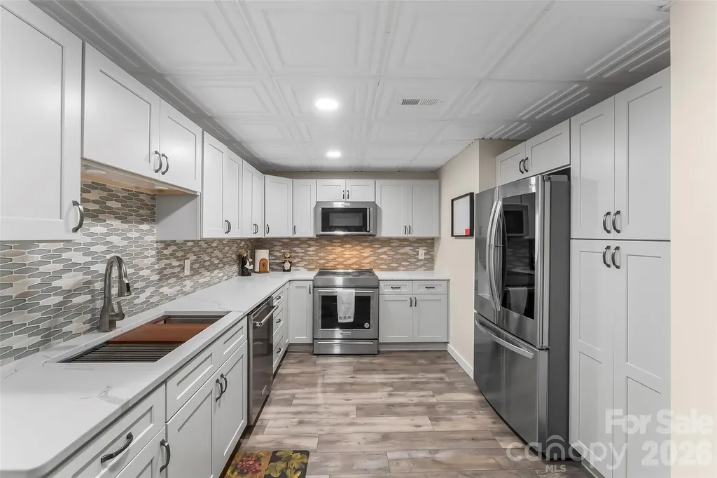 4639 Harbor View Terrace Morganton NC 28655
