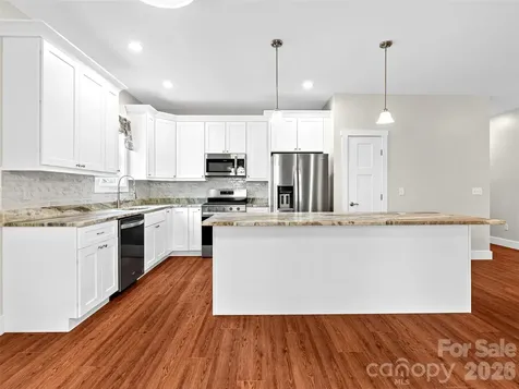 237 Leyland Circle Hendersonville NC 28792