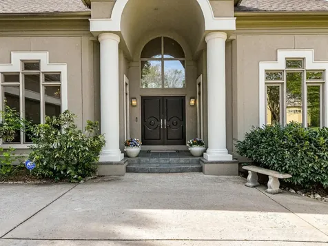 15615 Mccullers Court Charlotte NC 28277