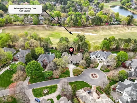 15615 Mccullers Court Charlotte NC 28277