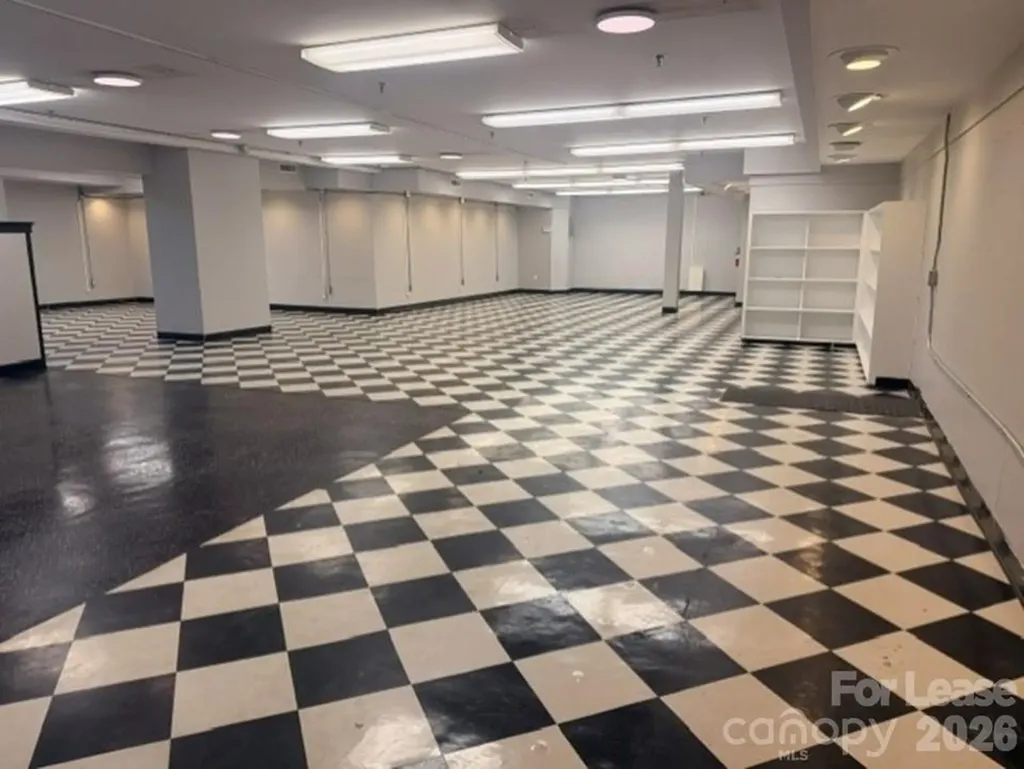 246 Union Square Hickory NC 28601
