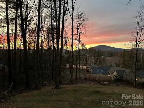 88 Pounding Mill Hendersonville NC 28792