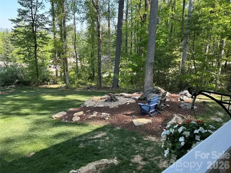 88 Pounding Mill Hendersonville NC 28792