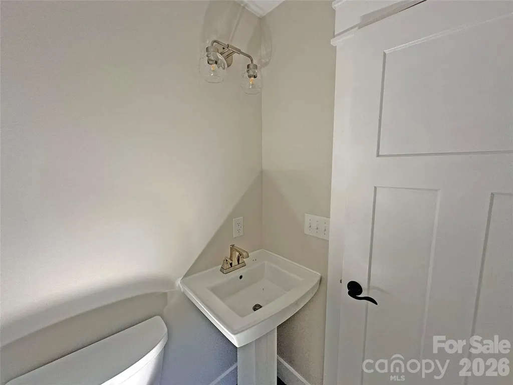 5735 Fallston Road Lawndale NC 28090