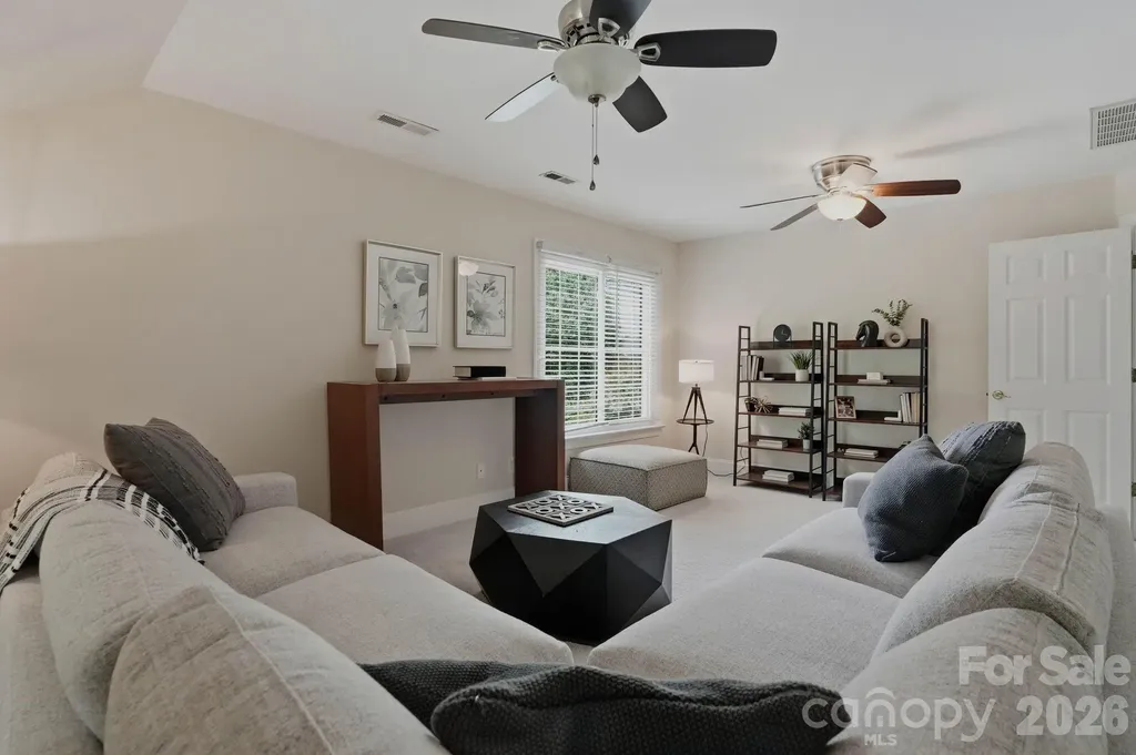 7006 Darnley Place Charlotte NC 28226