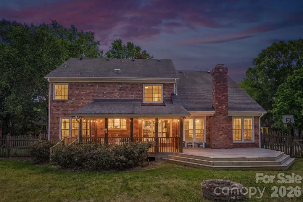 7006 Darnley Place Charlotte NC 28226