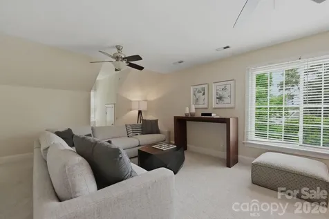 7006 Darnley Place Charlotte NC 28226