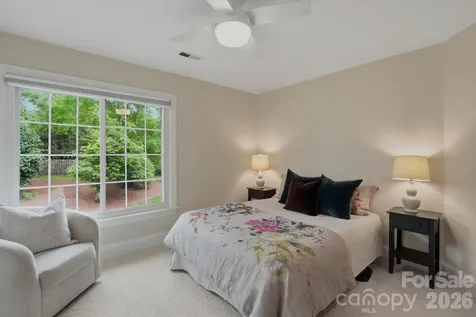 7006 Darnley Place Charlotte NC 28226
